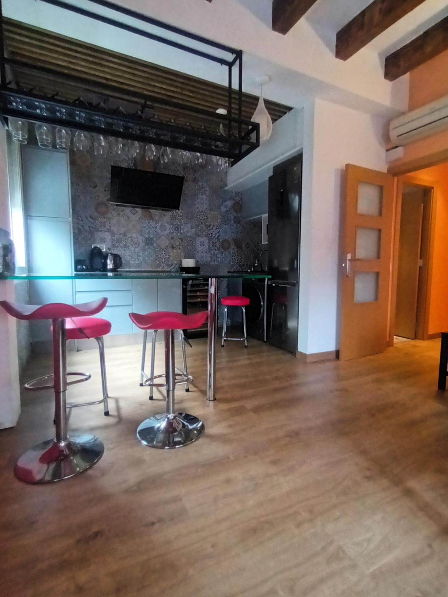 Apartamento Paris L'Hospitalet de Llobregat Exterior photo
